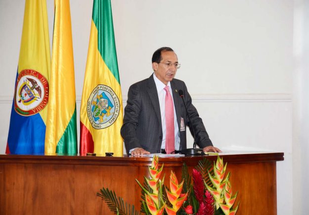 doctor-carlos-solarte-portilla-udenar-periodico