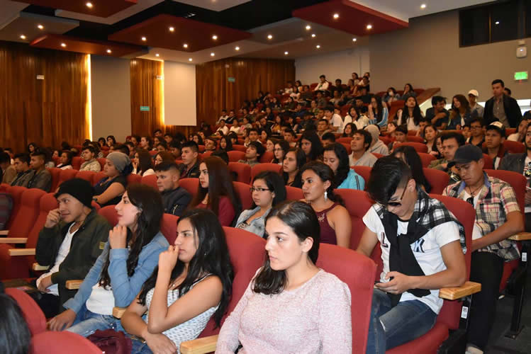 bienvenida-a-estudiantes-de-primer-semestre-2018-udenar-periodico