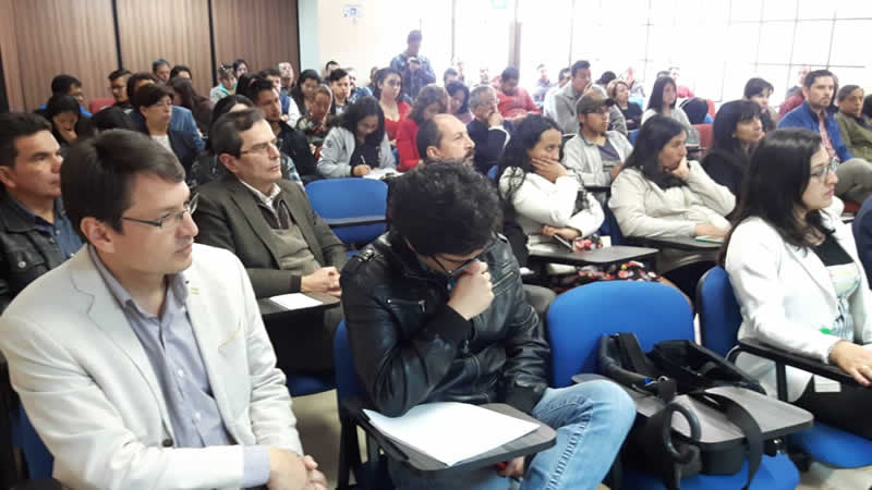 socialización-situación-financiera-univerisidad-publica