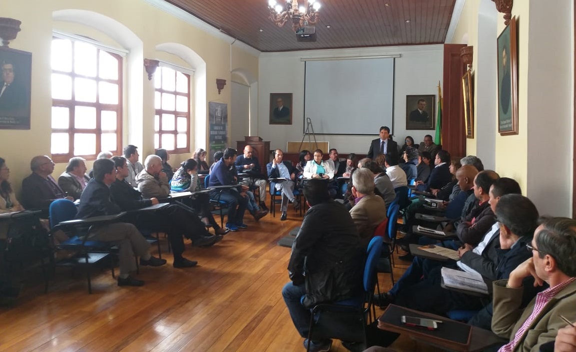 sesión-consejo-academico-1-1