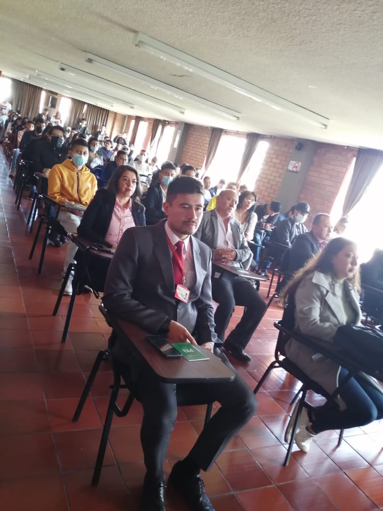 Socialización resultados de Autoevaluación con fines de renovar la Acreditación Institucional. Comunidad universitaria de la Udenar- Ipiales y del sector externo del municipio de Ipiales.