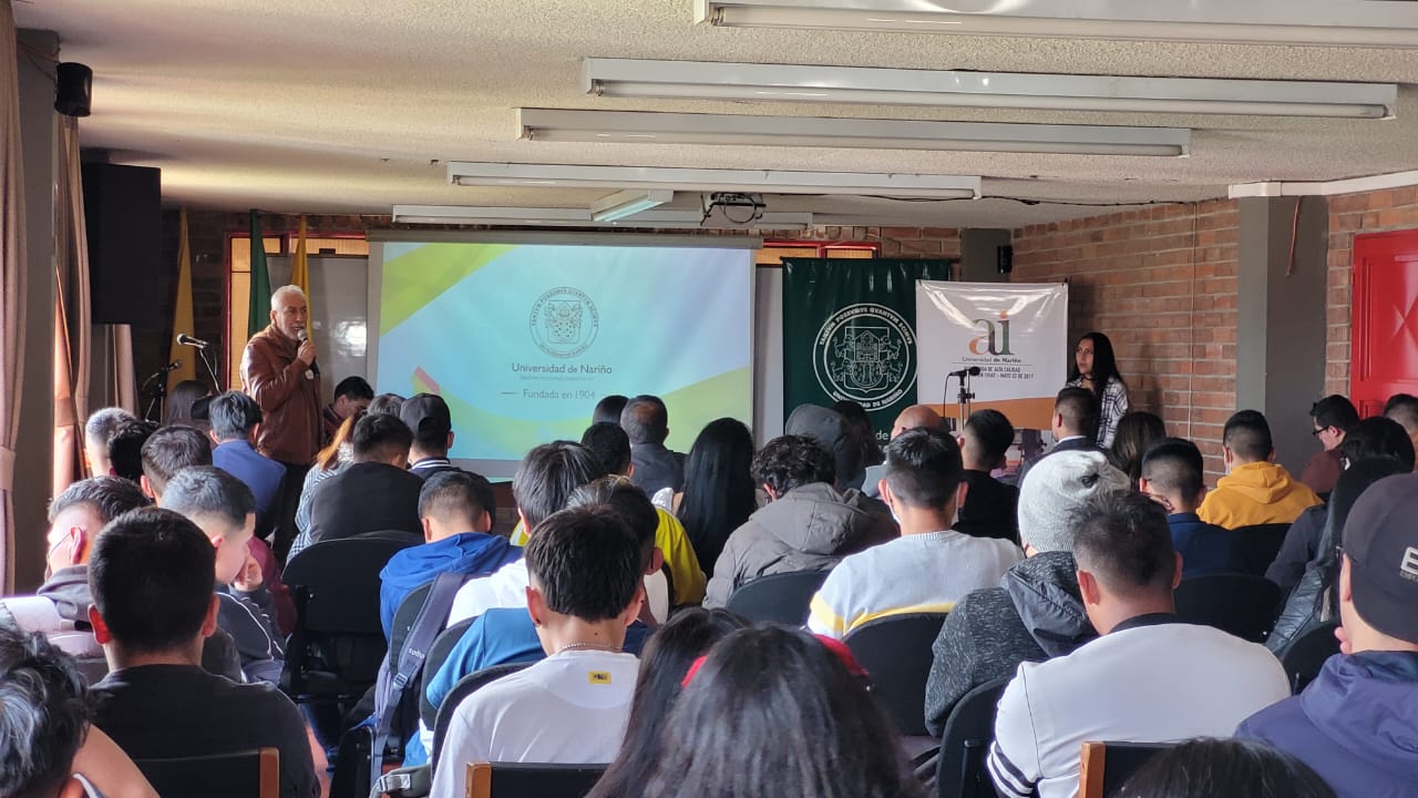 Socialización resultados de Autoevaluación con fines de renovar la Acreditación Institucional. Comunidad universitaria de la Udenar- Ipiales y del sector externo del municipio de Ipiales.