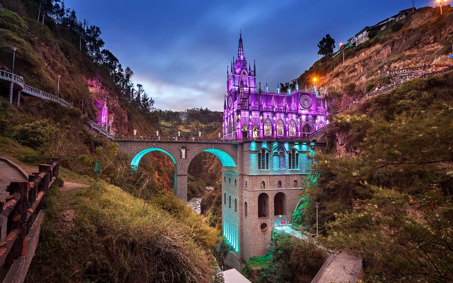 santuario-hermoso-del-mundo-las-lajas-turismo-ipiales-colombia