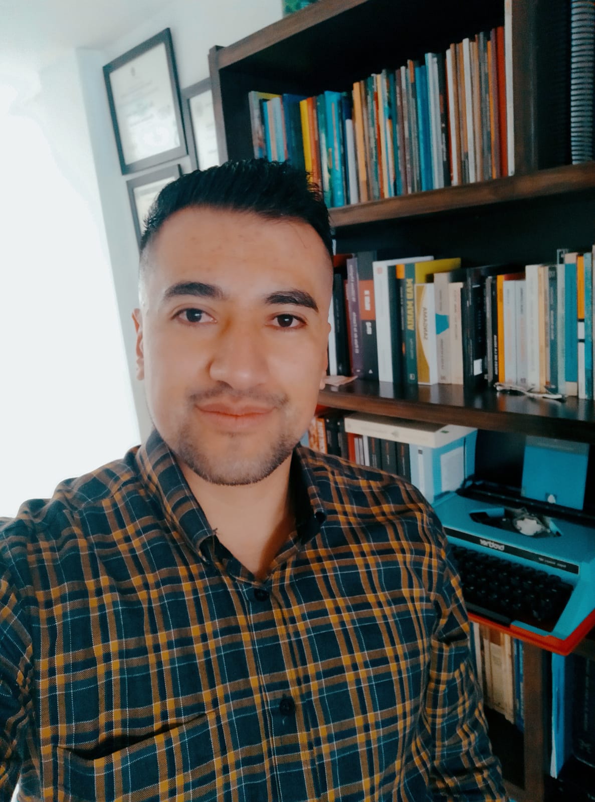 ALEXIS FRANCISCO USCATEGUI NARVAEZ
