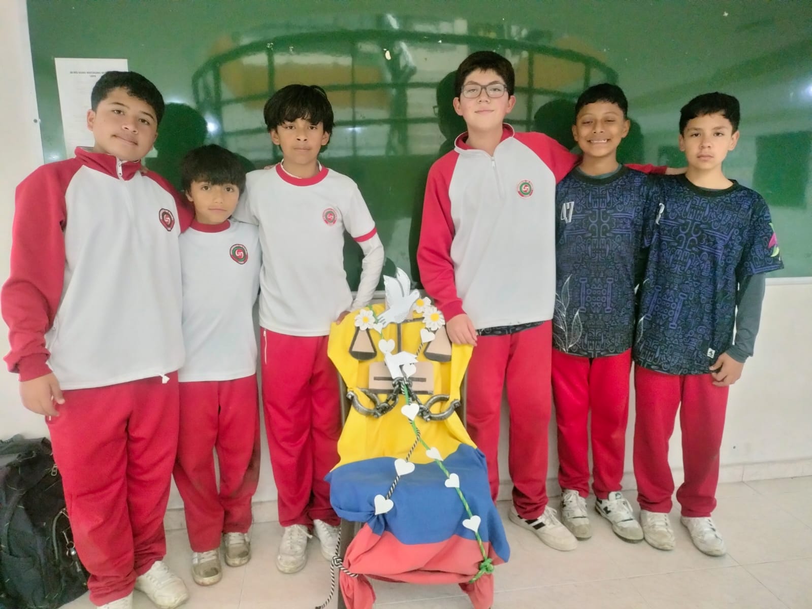 Catedra por la Paz Liceo 8