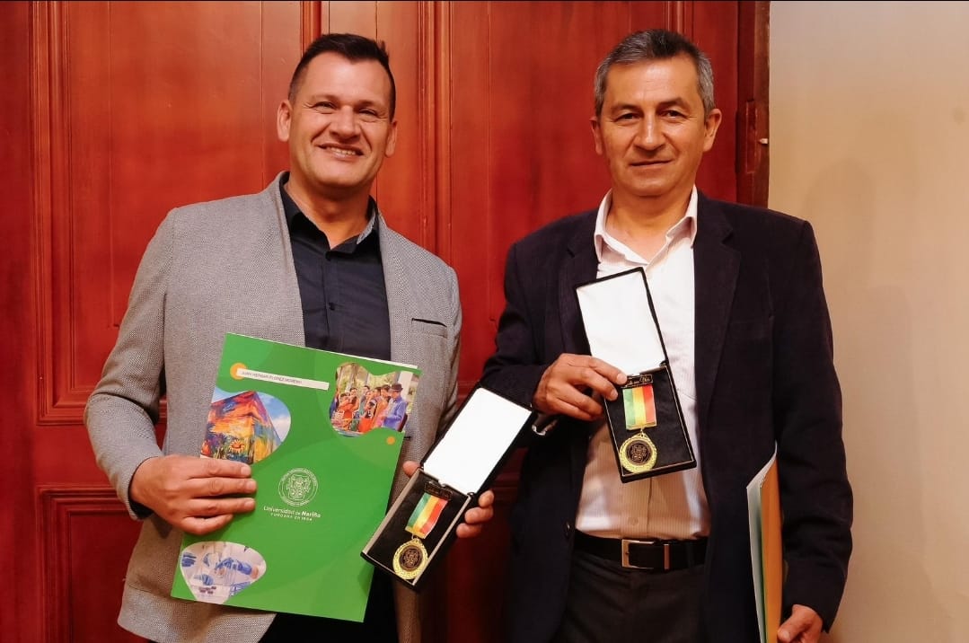 Reconocimiento al Liceo Universidad de Nariño 2